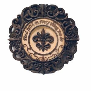 Medallion Wall Art Find faith in everything you do